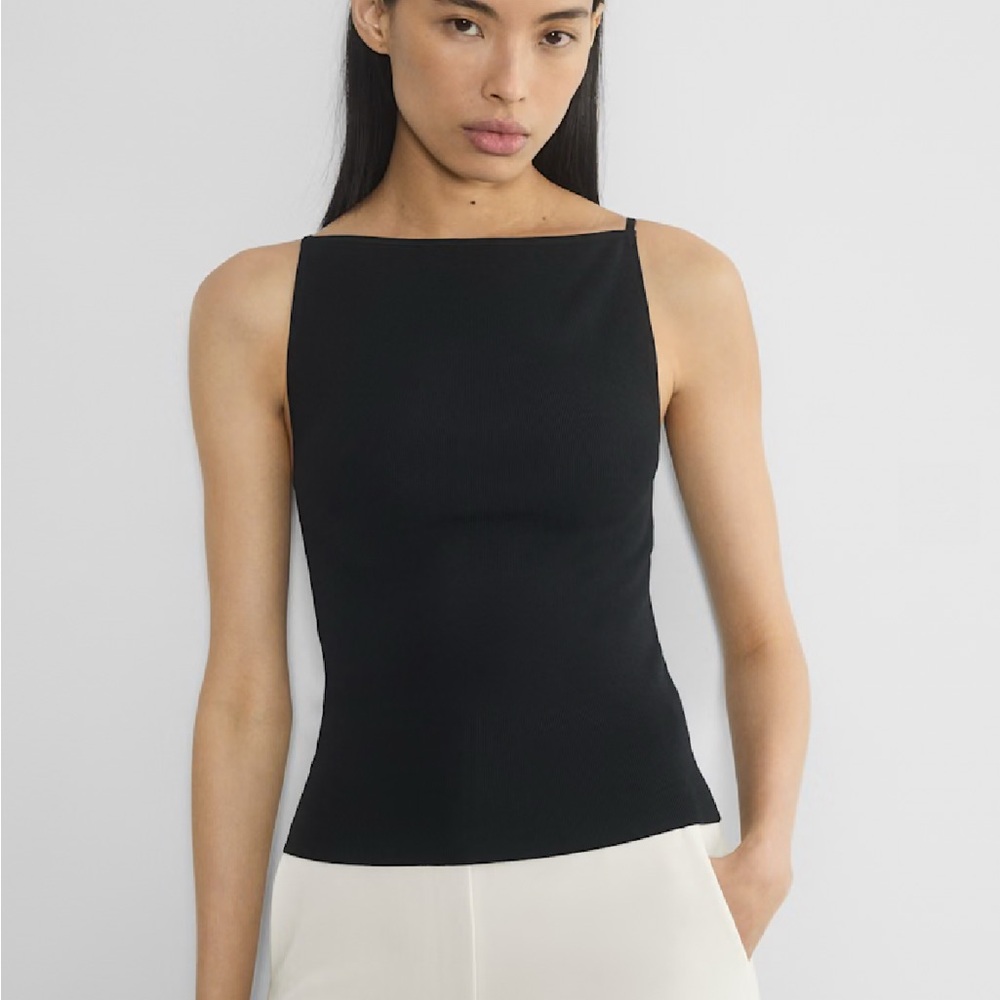 Aritzia Babaton Reputation Top